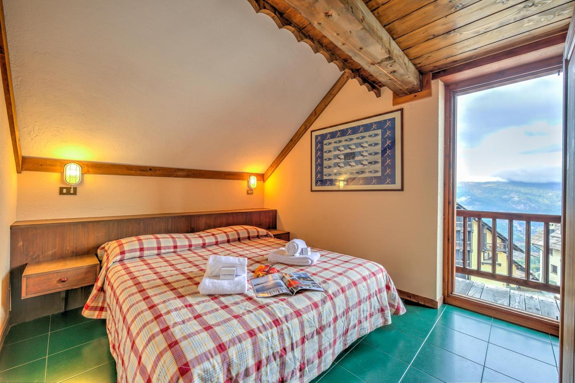 Grange Hike&Ski Sestriere Apartments - Happy.Rentals Zimmer foto